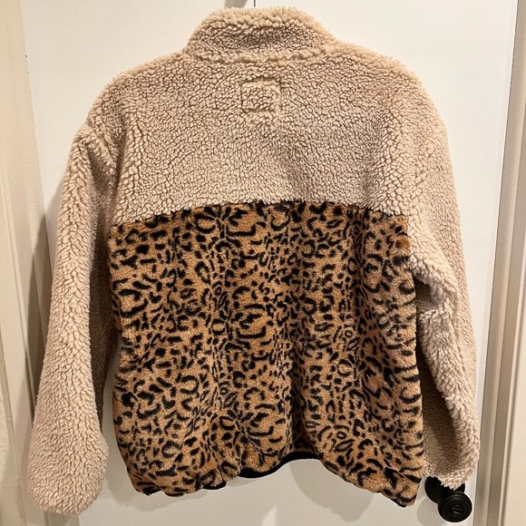Rails Saga Leopard Print Teddy Quarter-Zip Pullover Jacket - Picture 7 of 10